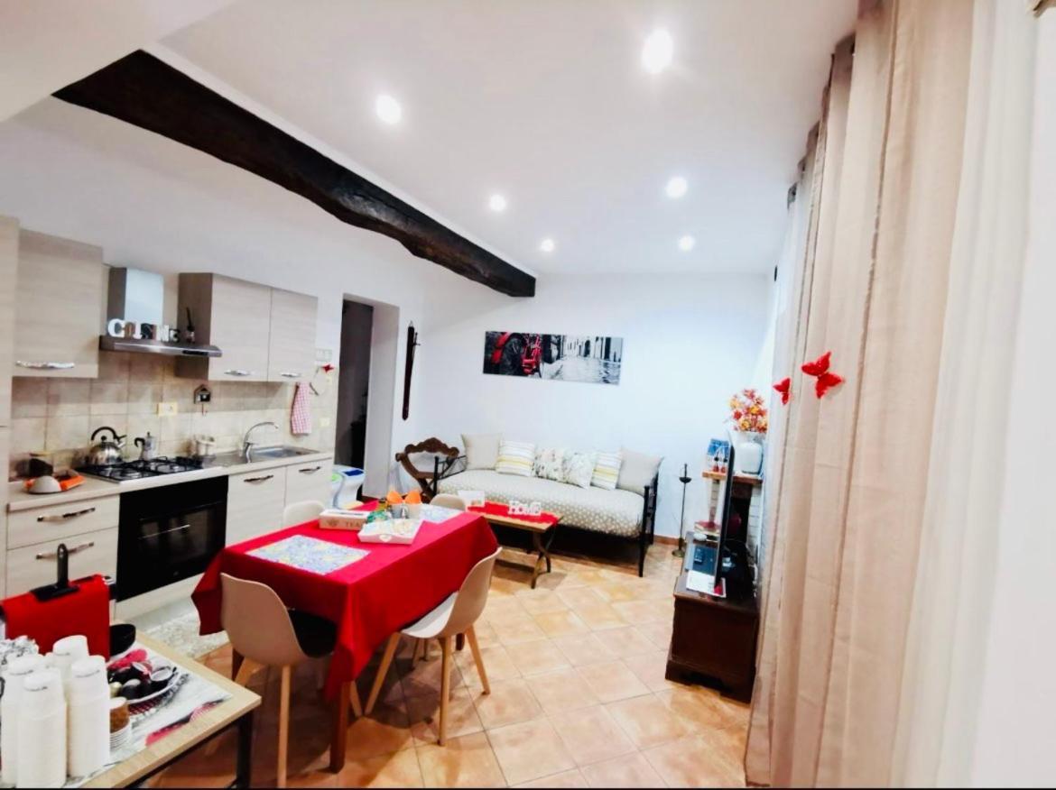 Apartamento La Casa Del Borgo Anagni Exterior foto