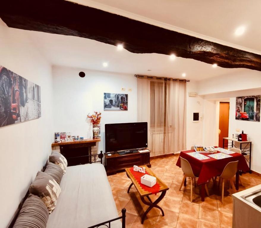 Apartamento La Casa Del Borgo Anagni Exterior foto